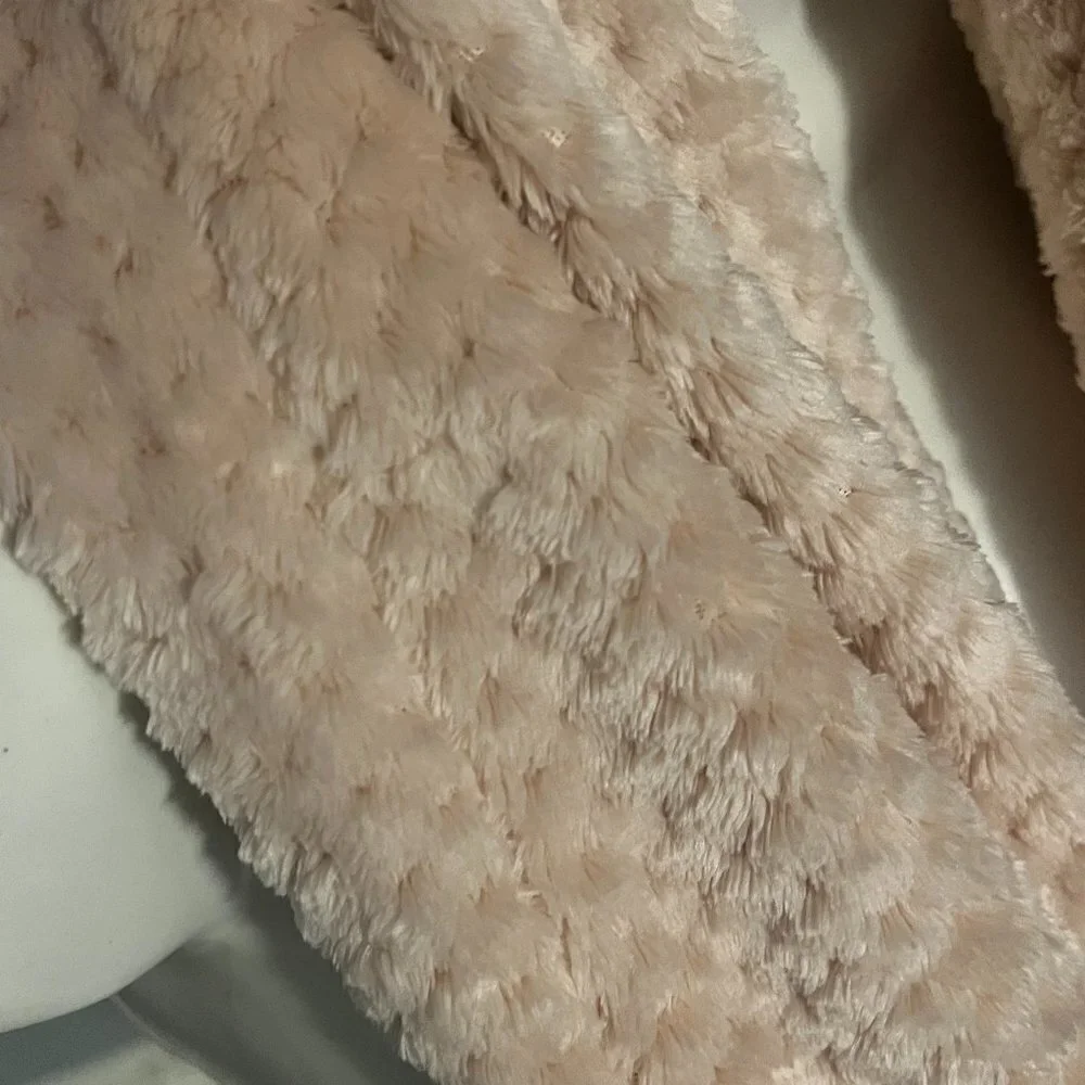 Calvin Klein Light Pink Infinity Scarf (very Soft)